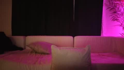 Snapshot of valentinarosexox chatting on September 2025 04:27:02 AM Valentina Rose 3 online show from September 2025 04:27:02 AM