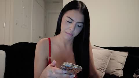 Snapshot of valentinarosexox chatting on February 2026 09:10:02 AM Valentina Rose 3 online show from February 2026 09:10:02 AM