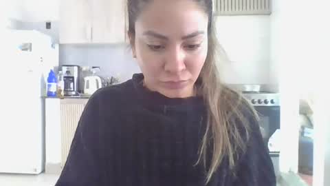 valentinaseleni24 online show from June 2026 06:08:01 PM