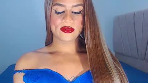 VALENTINA   online show from December 2025 07:10:01 PM