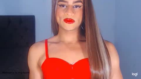 Snapshot of valentinaxxxdoll chatting on June 2026 02:02:02 AM VALENTINA online show from June 2026 02:02:02 AM