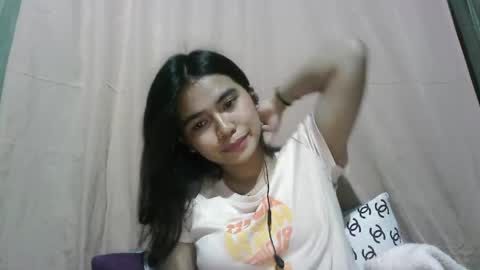 Snapshot of valentine_64 chatting on June 2026 05:58:02 PM Valentine online show from June 2026 05:58:02 PM
