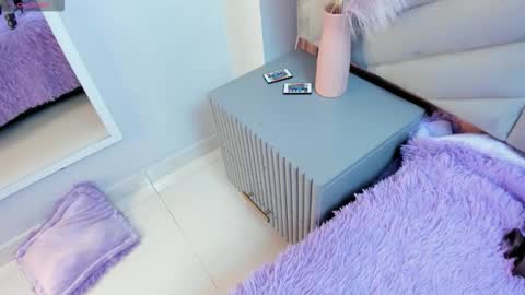 Snapshot of valentine_mia_ chatting on February 2026 09:20:02 PM Mia online show from February 2026 09:20:02 PM