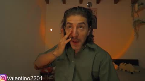 Snapshot of valentino_2201 chatting on March 2026 03:23:01 AM Valentino - 15 OFF valentino2201 online show from March 2026 03:23:01 AM