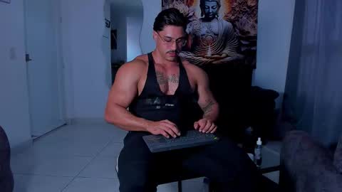 Snapshot of valentino_dossantos chatting on October 2025 08:46:02 PM online show from October 2025 08:46:02 PM
