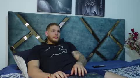 Snapshot of valentino_ferrari28 chatting on September 2025 01:21:01 AM Valentino Ferrari online show from September 2025 01:21:01 AM