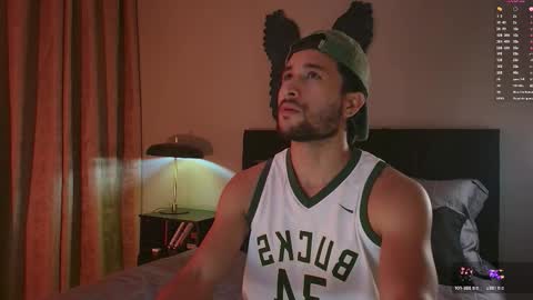 Snapshot of valentinoford chatting on February 2026 02:38:01 AM Valentino online show from February 2026 02:38:01 AM