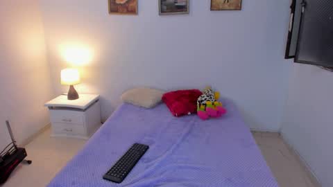 valeri_10 online show from October 2025 03:32:02 AM