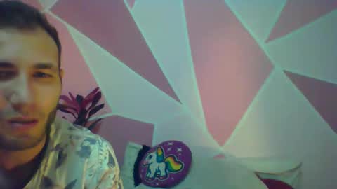 Snapshot of valeri_cove chatting on January 2025 10:18:02 AM Valeri Cove online show from January 2025 10:18:02 AM