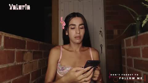 valeria online show from November 2025 06:59:01 AM