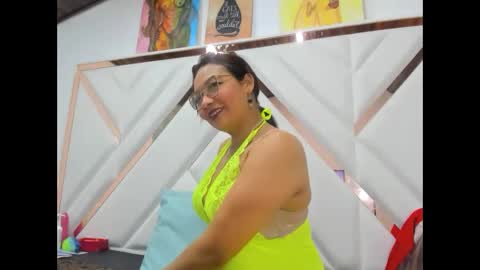 valeria_gil_ online show from December 2025 11:36:02 PM