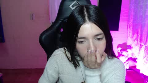   online show from February 2025 04:53:01 AM