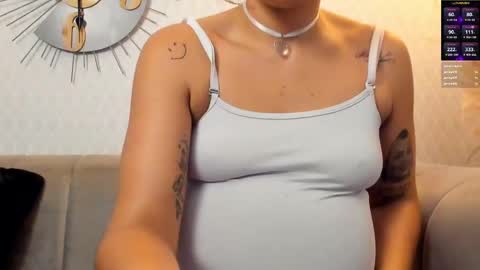 valeria_mtz online show from March 2025 02:01:02 PM