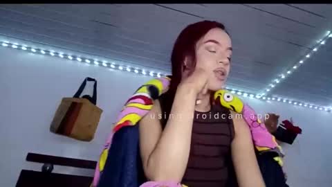 valeria_rios22 online show from April 2026 07:20:01 AM