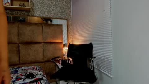 Costume lover online show from March 2025 03:19:01 AM