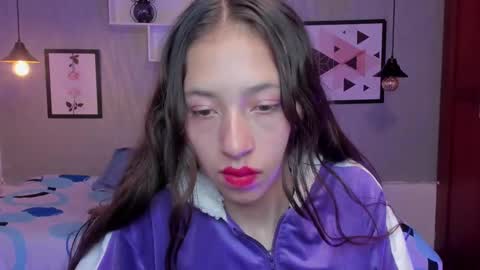 Valeria online show from February 2025 05:43:01 PM