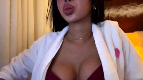 Snapshot of valeriadion chatting on October 2025 10:21:01 PM Valeria online show from October 2025 10:21:01 PM