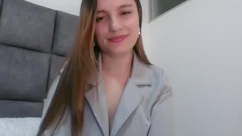 valeriafrannco online show from February 2025 08:29:01 AM