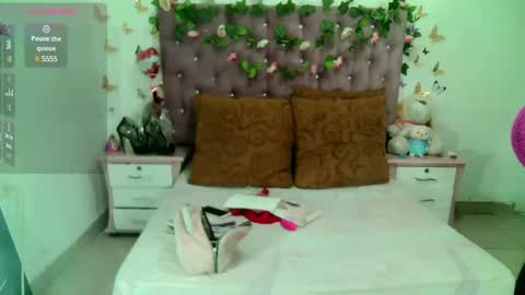 La valerie26 online show from February 2025 11:04:01 PM