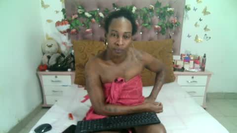 La valerie26 online show from October 2025 02:06:01 AM