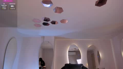 Snapshot of valeriavelvet chatting on February 2026 12:19:01 PM Vale online show from February 2026 12:19:01 PM