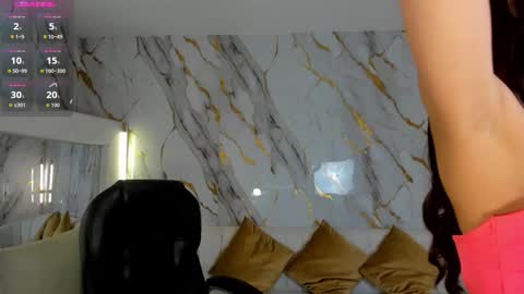 Snapshot of valeriavelvet chatting on February 2026 12:04:02 PM Vale online show from February 2026 12:04:02 PM