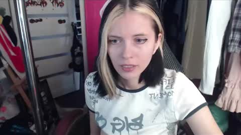 ValeriaXKiss online show from February 2025 09:11:02 AM