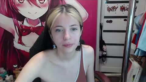 Snapshot of valeriaxkiss chatting on May 2026 11:22:02 PM ValeriaXKiss online show from May 2026 11:22:02 PM