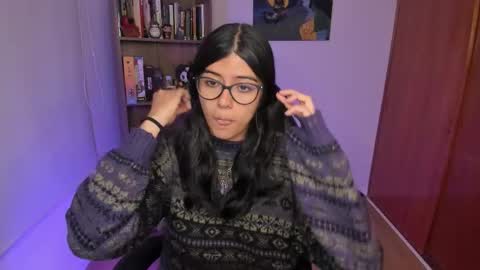 Snapshot of valerie__sky chatting on January 2026 03:34:02 AM Val online show from January 2026 03:34:02 AM