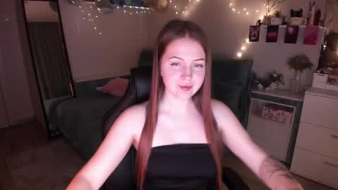 Lera online show from November 2025 07:24:02 PM