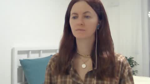 valerie_rose777 online show from February 2025 07:03:01 PM