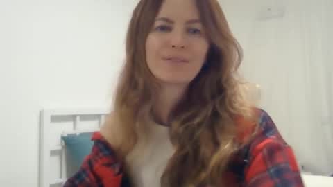 valerie_rose777 online show from October 2025 08:20:01 PM