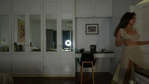 Valerie online show from October 2025 02:29:01 PM