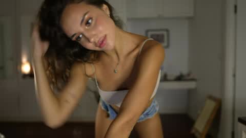 Valerie online show from November 2025 12:42:01 AM