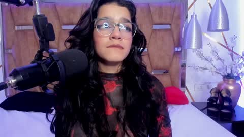 Valeria online show from January 2025 03:43:01 PM