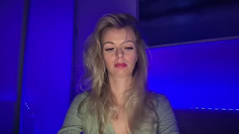 Valerie  online show from February 2026 05:32:01 PM