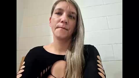 ValerieRayne online show from March 2026 05:23:01 AM