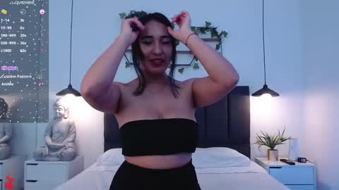 VALERI  online show from February 2025 07:49:01 PM