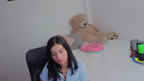 Snapshot of valerihouse_ chatting on July 2026 12:28:01 AM valerihouse_ online show from July 2026 12:28:01 AM