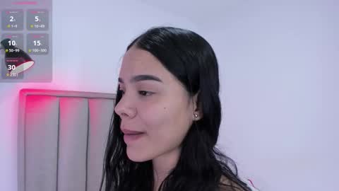 Cris  online show from September 2025 02:35:02 AM