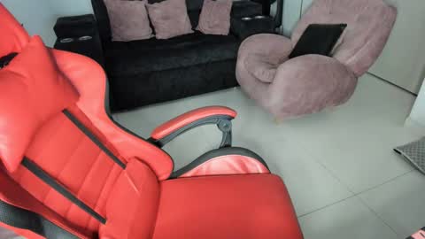 Valery adams1 online show from March 2025 04:30:02 AM