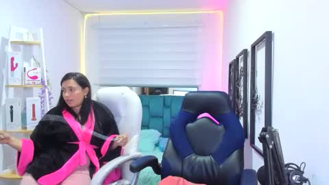 valery_bonnet1 online show from October 2025 11:38:01 PM