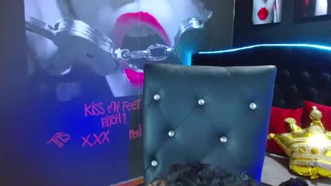 Snapshot of valery_meer_ chatting on December 2024 06:34:02 PM Valeria online show from December 2024 06:34:02 PM