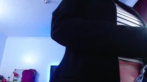 Snapshot of valery_meer_ chatting on September 2025 01:27:01 AM Valeria online show from September 2025 01:27:01 AM