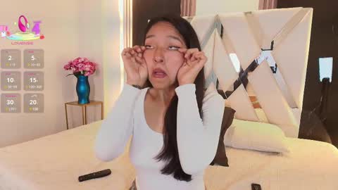 Val online show from March 2025 11:51:01 AM