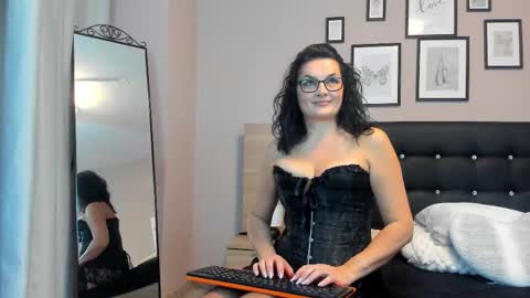 valeryablack online show from November 2025 07:24:02 PM