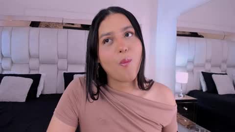 valerycooper23 online show from December 2025 07:54:02 PM