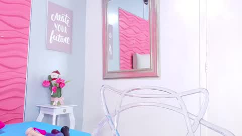 valery online show from December 2024 07:53:02 PM