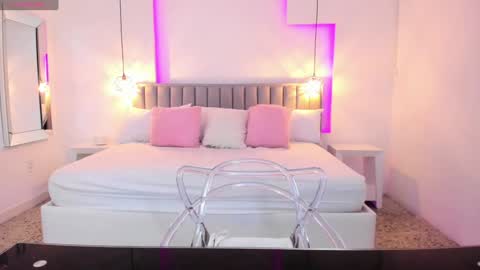 Carla online show from January 2025 02:07:02 PM