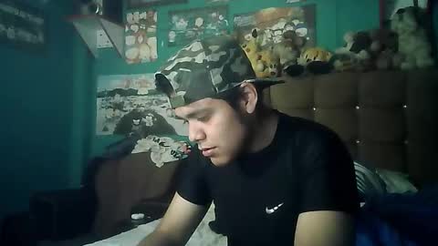 Snapshot of valesh20 chatting on November 2025 01:11:01 AM Valesh19 online show from November 2025 01:11:01 AM